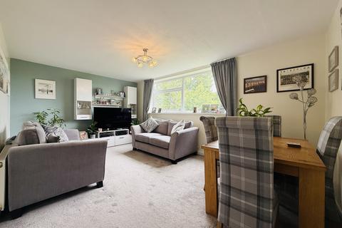 2 bedroom flat for sale, Chatsworth Court, Davenport