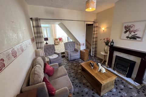 3 bedroom terraced house to rent - Montague Road, Smethwick B66