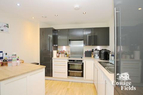 2 bedroom flat for sale, Dunstan Mews, Powell House, EN1