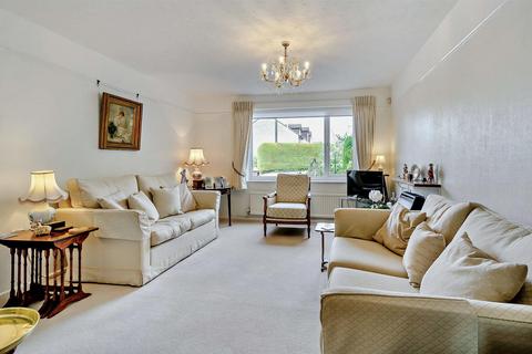 4 bedroom detached house for sale, Partridge Way, Cirencester