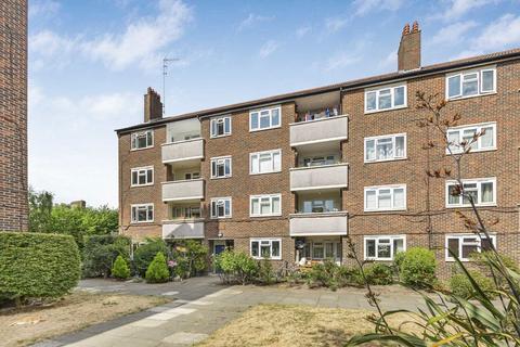 48 Brick Farm Close, Richmond, TW9 4EG