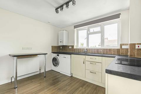48 Brick Farm Close, Richmond, TW9 4EG
