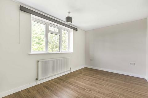 48 Brick Farm Close, Richmond, TW9 4EG