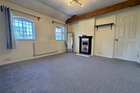 1 bedroom flat to rent, The Hayloft, 2 Merridale Grove, Wolverhampton