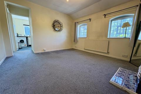 1 bedroom flat to rent, The Hayloft, 2 Merridale Grove, Wolverhampton