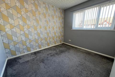 2 bedroom terraced house to rent, Glenmount Avenue, Coventry CV6