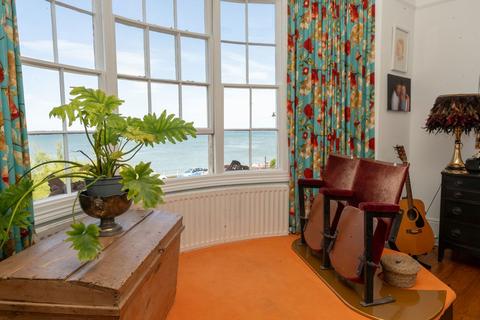 2 bedroom maisonette for sale, Central Parade, Herne Bay