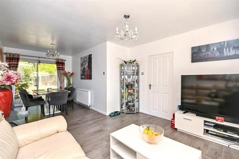 3 bedroom semi-detached house for sale, Bernhard Gardens, Polegate