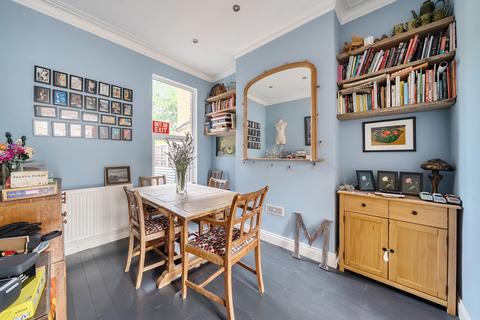 111 Brookdale Road, London, SE6 4JP
