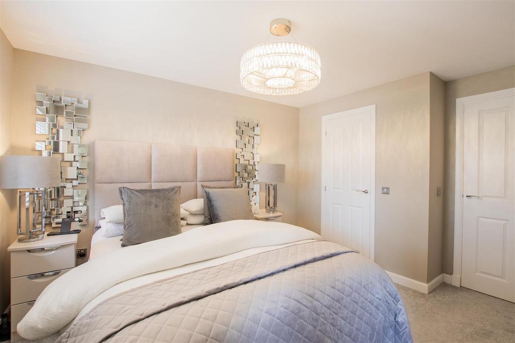 Main.bedroom.jpg