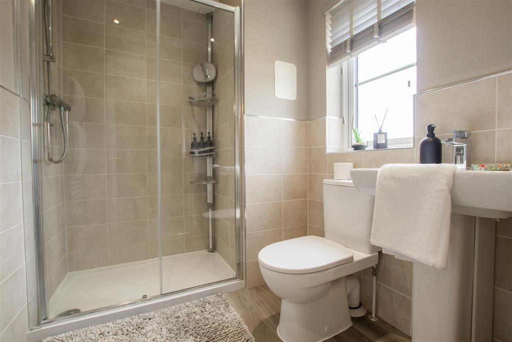Ensuite.jpg