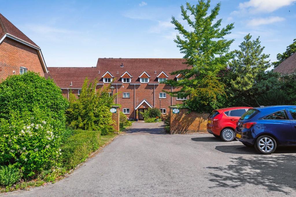 94182 Flat 7 Harnleigh Green 80 Harnham Road(3).jp