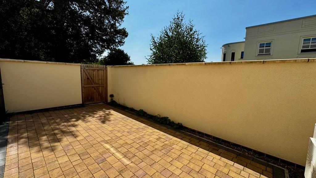 With private rear courtyard