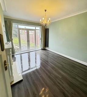 143 Birchfields Road, Manchester, M14 6PJ