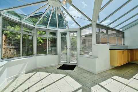 3 bedroom semi-detached house for sale, Bridgend Close, Cheadle SK8
