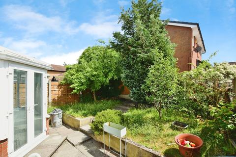 3 bedroom semi-detached house for sale, Bridgend Close, Cheadle SK8