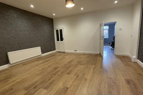 2 bedroom terraced house for sale, Alice Street, South Shields