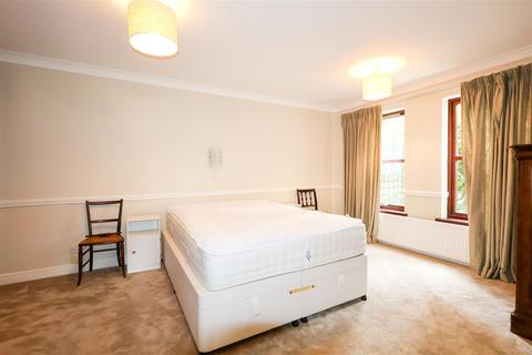3 bedroom apartment for sale, Studley Road, Ripon