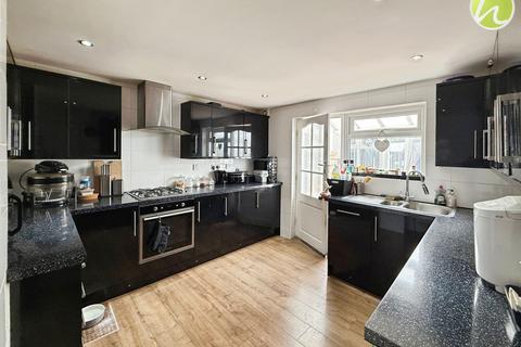 87 Digby Road, Corringham, Stanford-le-hope, SS17 9BU