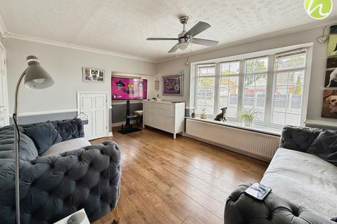 87 Digby Road, Corringham, Stanford-le-hope, SS17 9BU