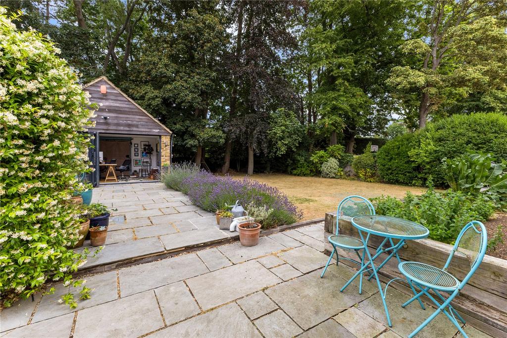 Patio/Garden