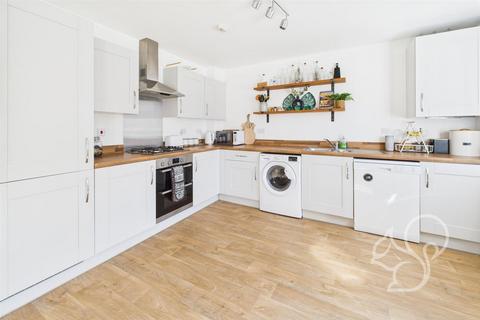 5 bedroom semi-detached house for sale, Lady Road, Thurston IP31