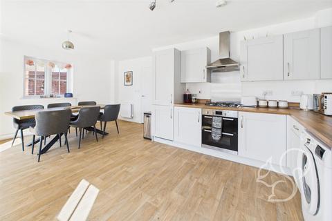 5 bedroom semi-detached house for sale, Lady Road, Thurston IP31