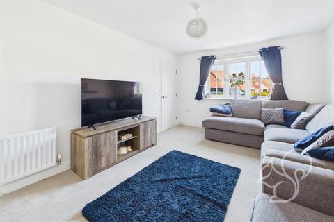 5 bedroom semi-detached house for sale, Lady Road, Thurston IP31
