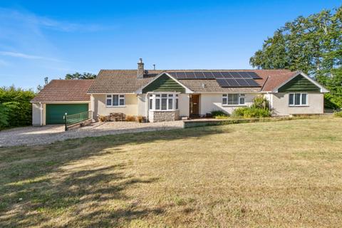 5 bedroom detached house for sale, Barton Road, Glastonbury BA6
