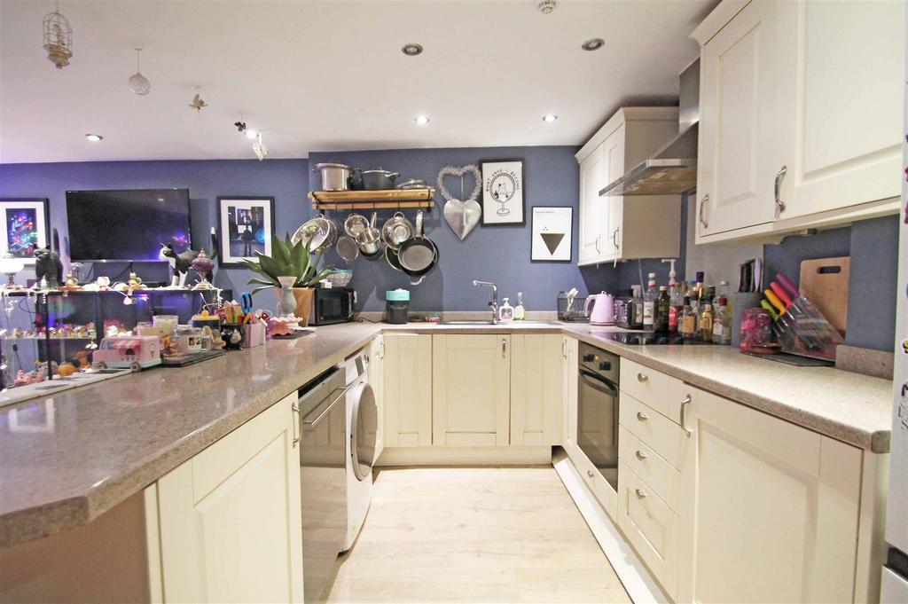 Kitchen/Living Room