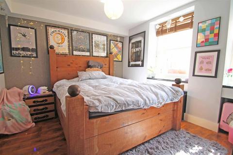 Basement Flat, 20 Bedford Square, Brighton, BN1 2PN