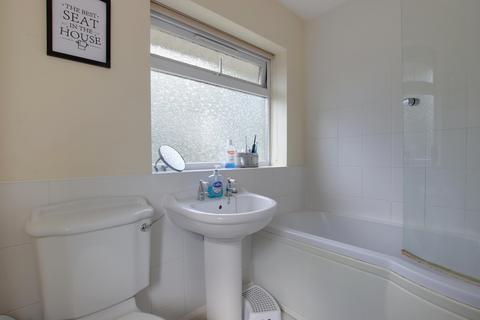 3 bedroom semi-detached house for sale, WINNHAM DRIVE, FAREHAM