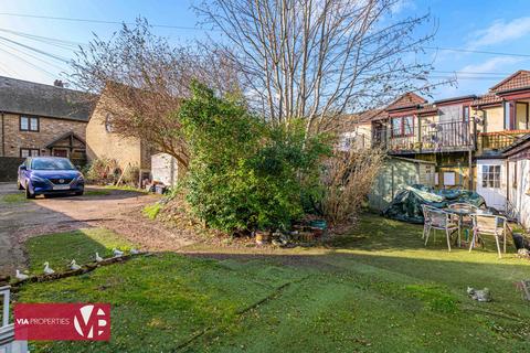 undefined, Burford Street, Hoddesdon EN11