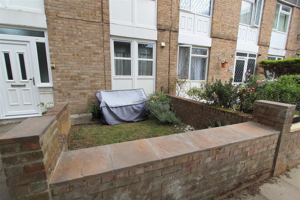 Front garden.JPG