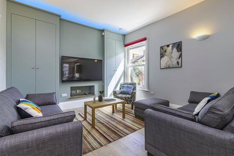 17 bedroom detached house for sale, Seely Road, Lenton, NG7