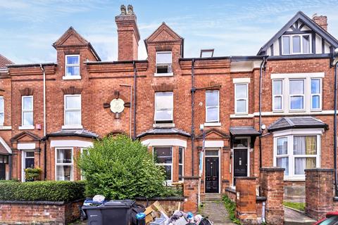 40 Carlyle Road, Edgbaston, Birmingham, B16 9BJ