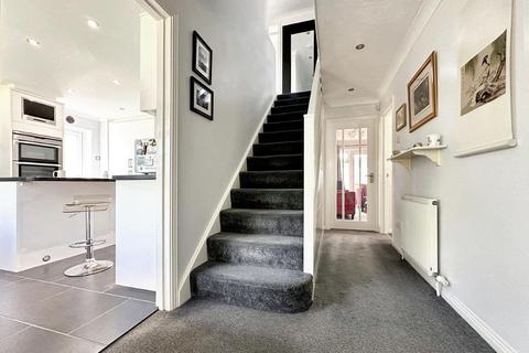 4 bedroom detached house for sale, Ashmore Close, Peacehaven, BN10 8AQ