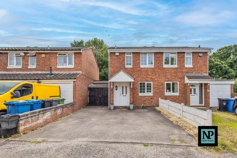 16 Hanlith, Wilnecote, Tamworth, B77 4BP