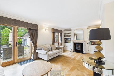 4 bedroom detached house for sale, Hardings Lane, Ingatestone, Essex, CM4