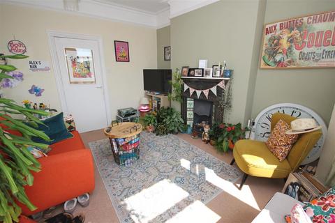 2 bedroom flat for sale, College Road, Llandaff North, Cardiff