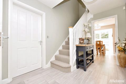 4 bedroom detached house for sale, Tannery Croft, WA7