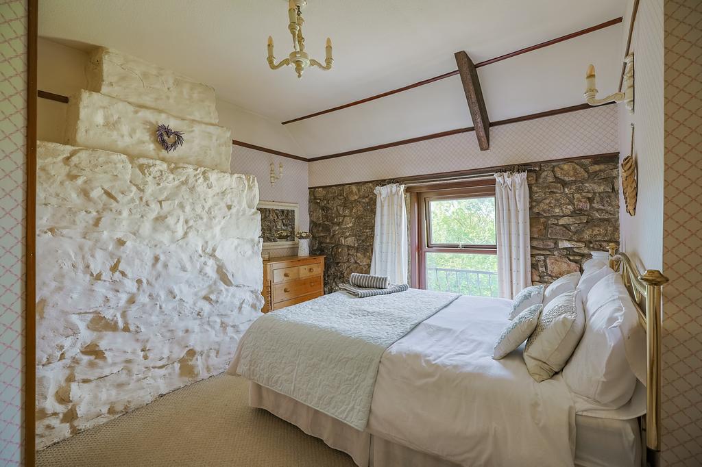 Bay View Cottage - Web (24 of 46).jpg