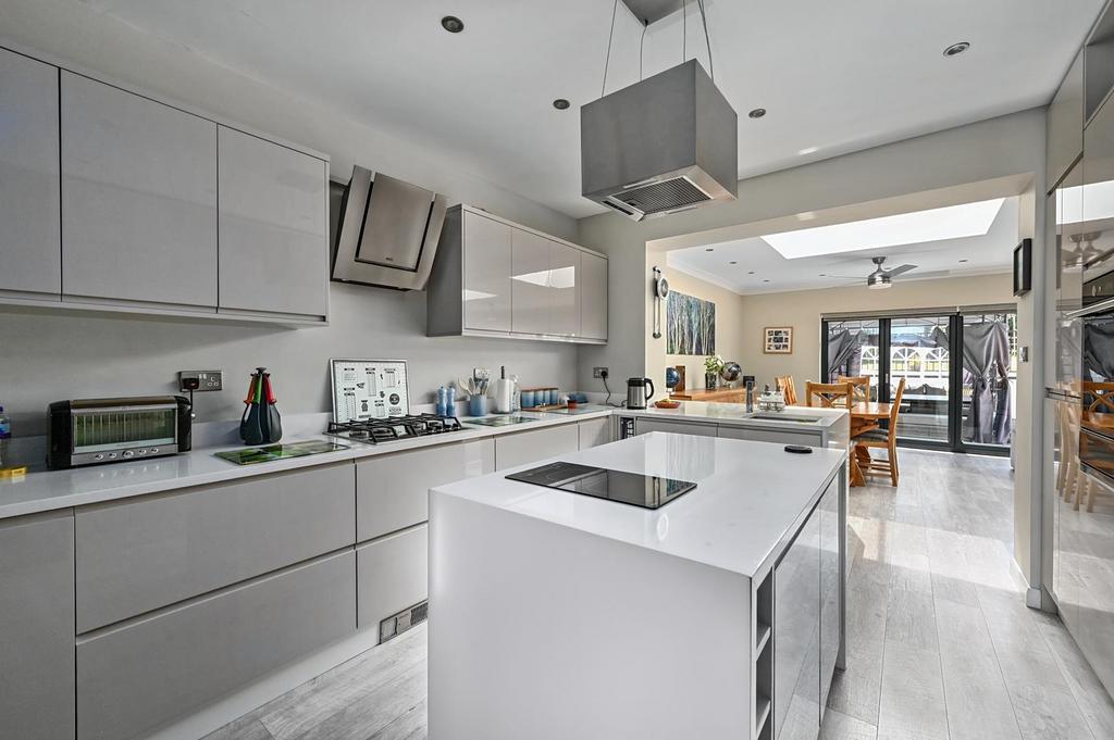 3 Ponswood Road TN389 BU (17).jpg