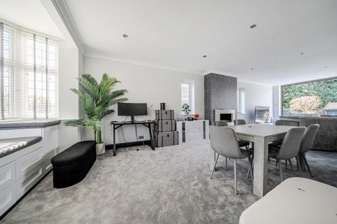 5 bedroom semi-detached house for sale, Hayes Lane, Bromley
