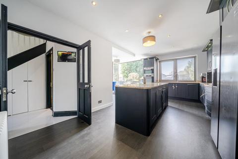 5 bedroom semi-detached house for sale, Hayes Lane, Bromley