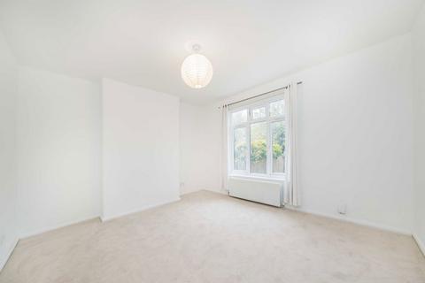 18 Park Lane, Teddington, TW11 0JA