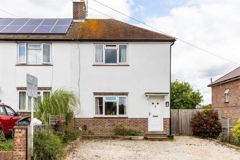 79 Alexander Road, Reigate, RH2 8EA