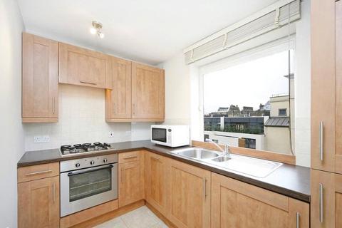 2 bedroom apartment to rent, Fulham Road, London SW3