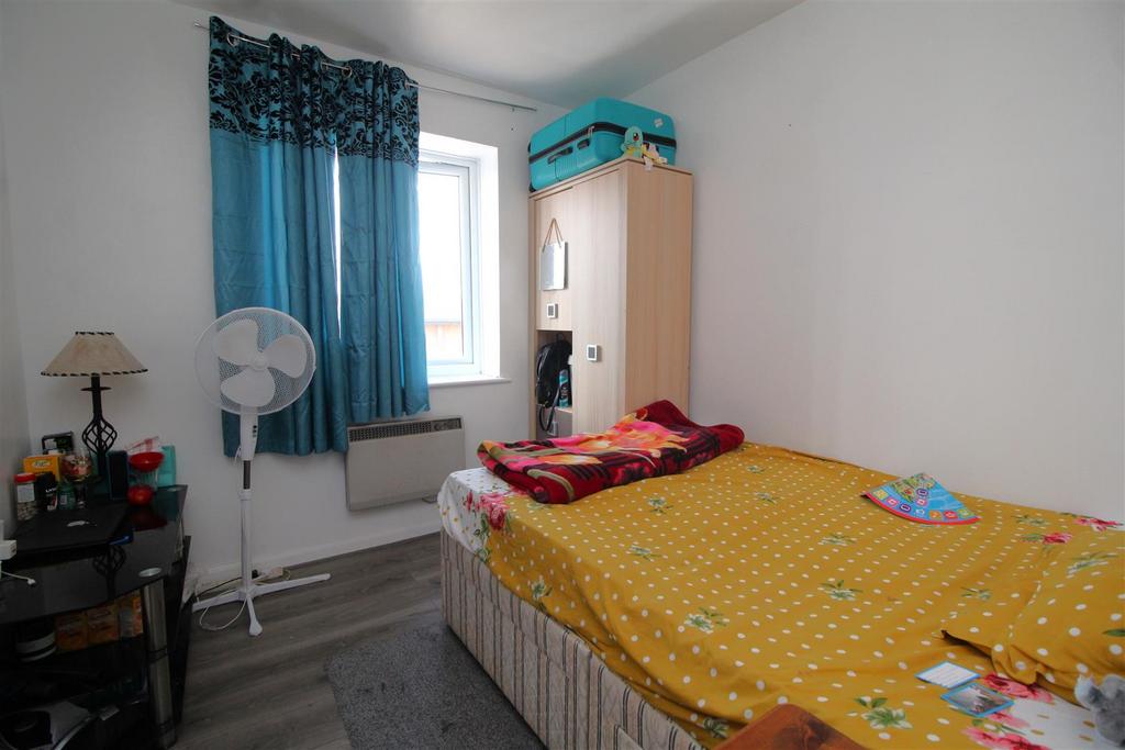 Bedroom 2 .JPG