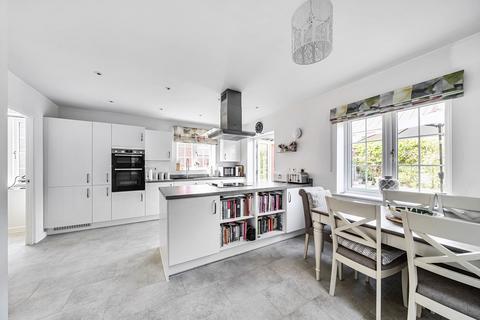 4 bedroom detached house for sale, Blackcap Avenue, Chestnut Park, Yatton BS49